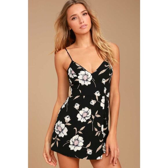 Lulus Magical Meadow Black Floral Print Skort Dress Size Small NEW NWT - Picture 2 of 9